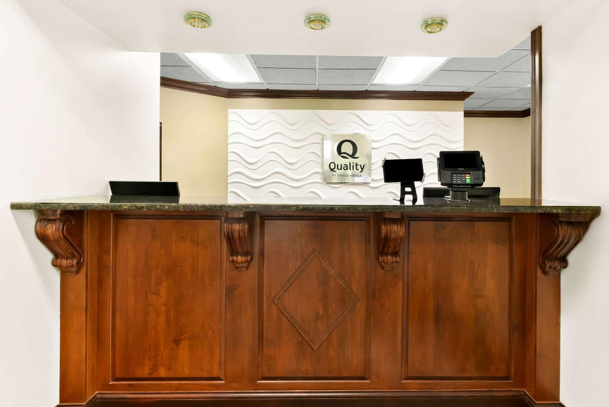 Quality Inn Russellville Bagian luar foto